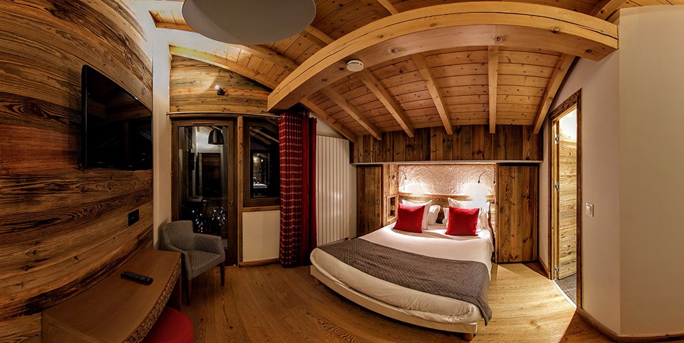 chambre lit double chalet adelphine 1