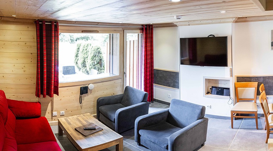 Salon chalet d'adelphine 5-6