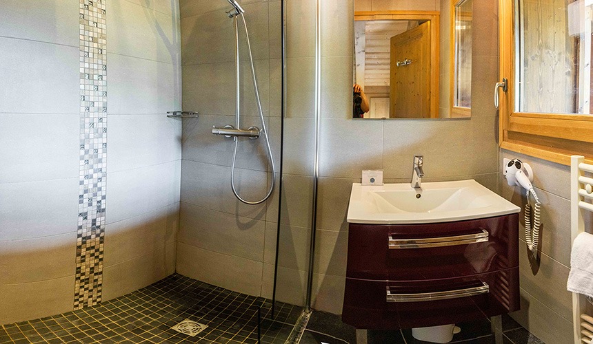 Salle de bain chalet adelphine 5 et 6