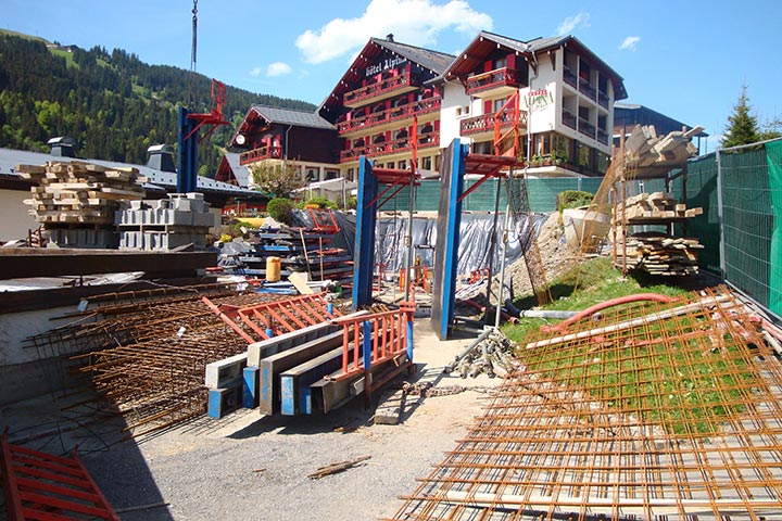 facade en contre-bas