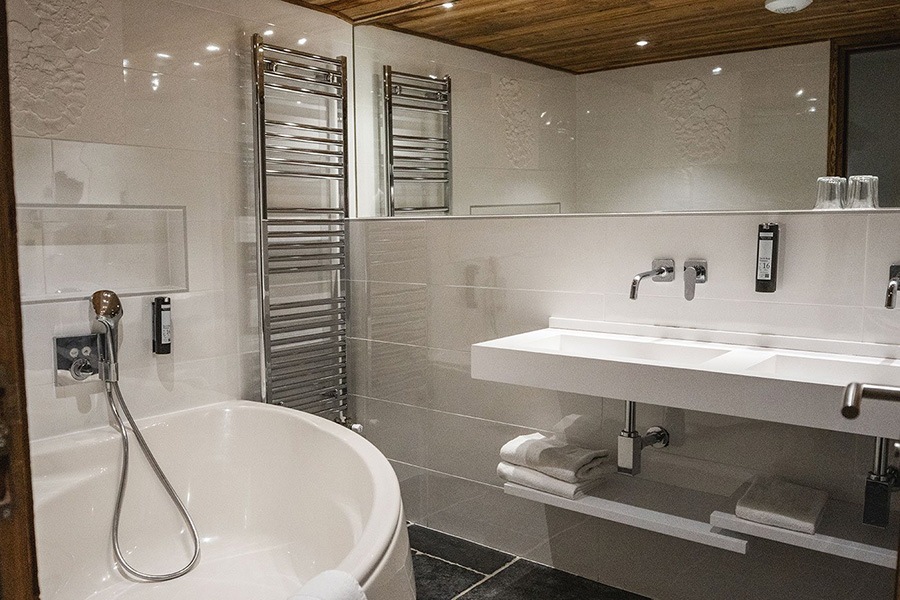 suite junior 5/6 personnes salle de bain