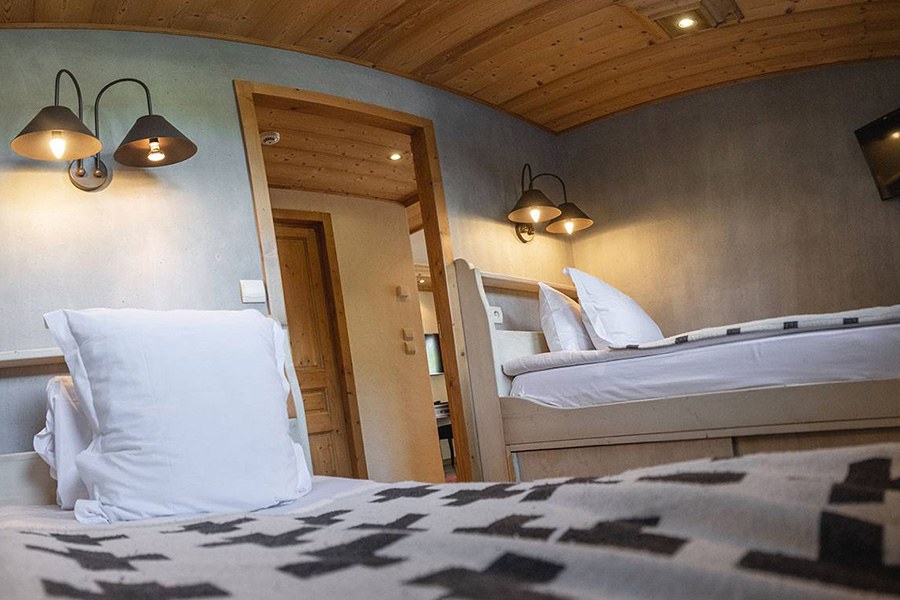 suite lodge 1 4 personnes lits 